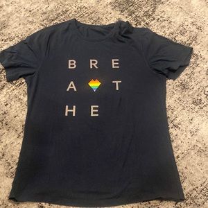 lululemon graphic tee